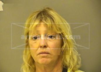 Elizabeth T Andrews