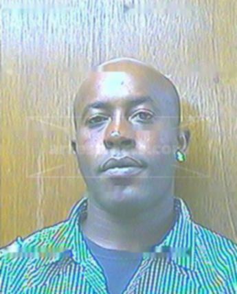 Delton D Smith