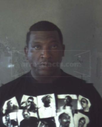 Darren Harris