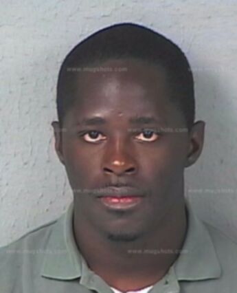 Quinen Deon Floyd
