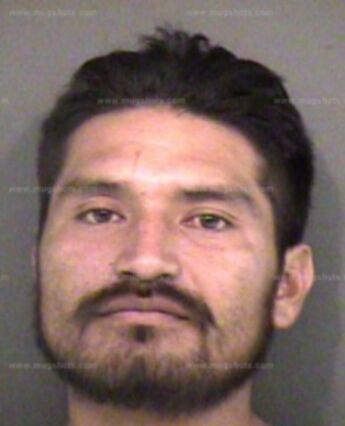 Elias R Flores