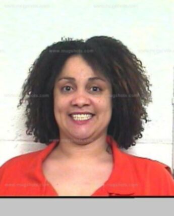 Perlinda M Tracy