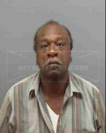 Harvey L Loggins