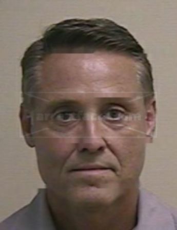 Mark L Gordon
