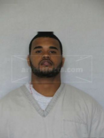 Darren L Henry