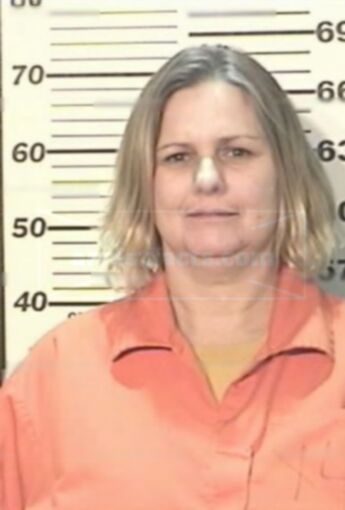 Leslie L Bishop