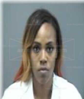 Aundrea Warren