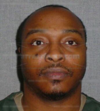 Javon G Echols