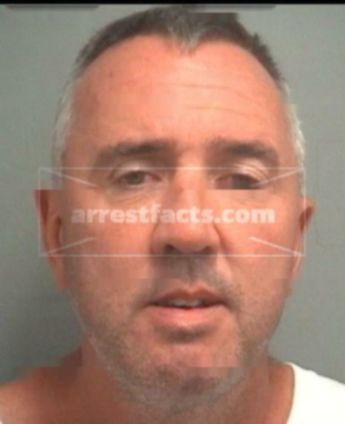 Robert G Dorsey