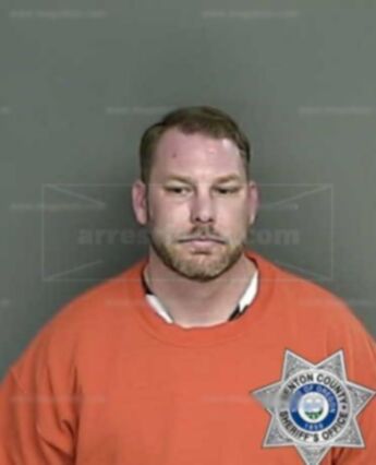 Justin David Holloway