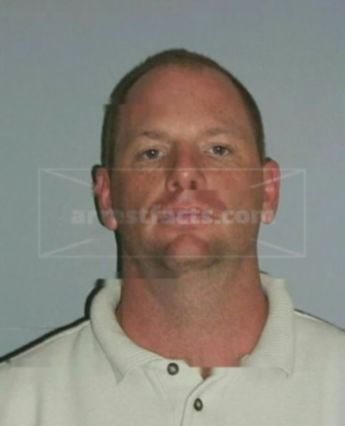 Gary R Hinton