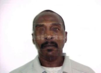 Leonard R Vann