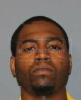 Travis Courtney Smith