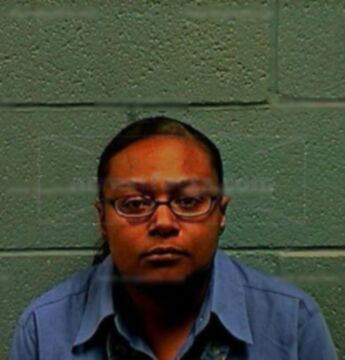 Udis June Moore