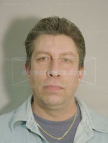 Wayne F Keenlance