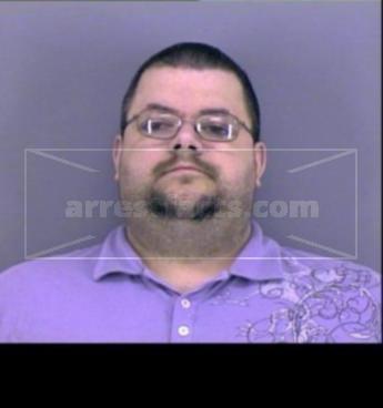Robert Aaron Kienitz