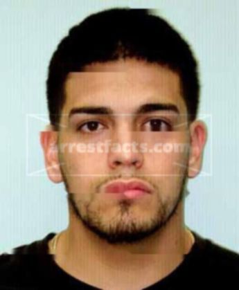 Jovanni J Colon
