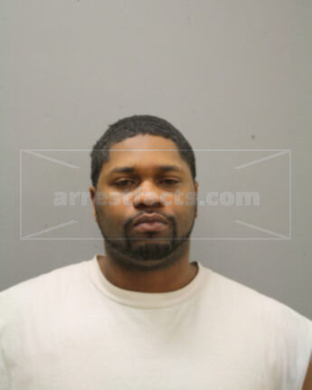 Johnny R Thomas