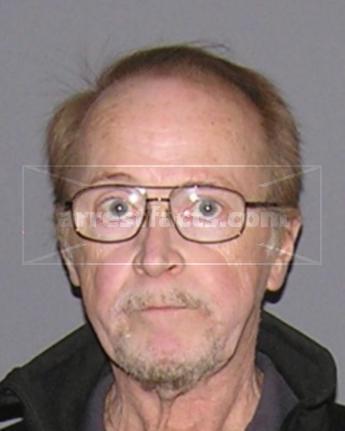 Daniel L Dixon