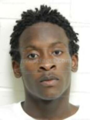 Trevelle L Mcrae