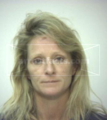 Lisa Lou Greer