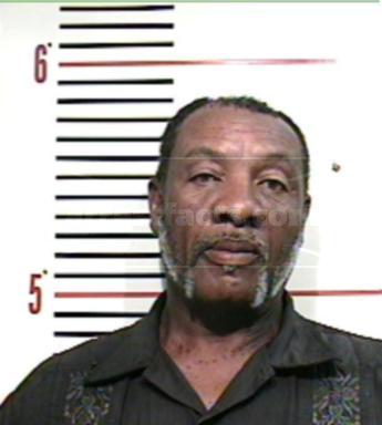 Luther T Holloway