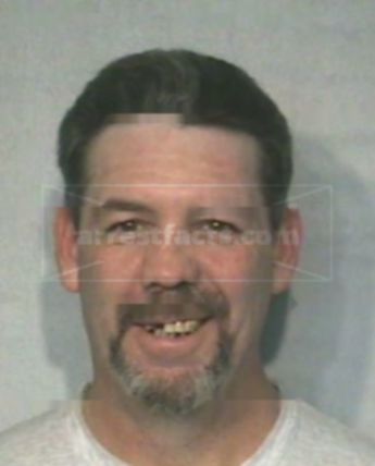 Gary D Loyd
