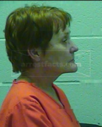 Melinda L Snyder