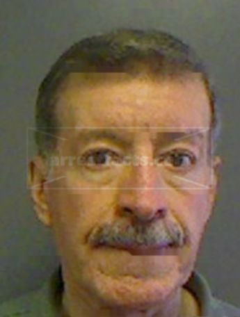 Robert Luis Andrade