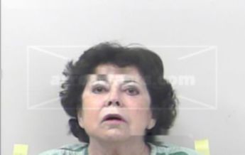 Lory Zobel Carr