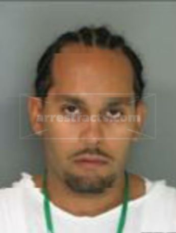 Carlos Colon