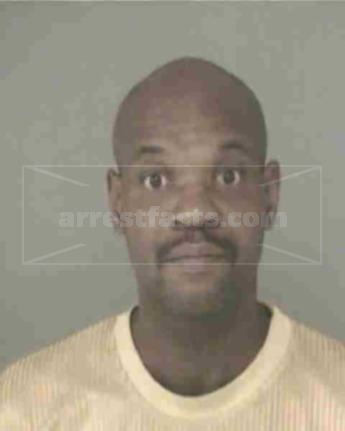 Robert Dewayne Williams