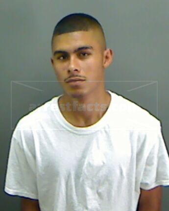 Israel Macias Aguilar