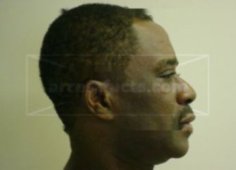 Kirk D Bryant