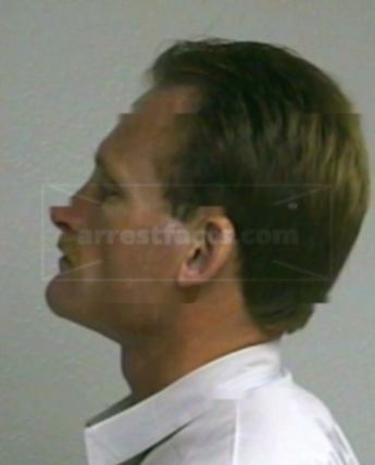 Jerry L Bray