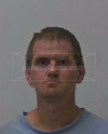 Gene Raymond Roop