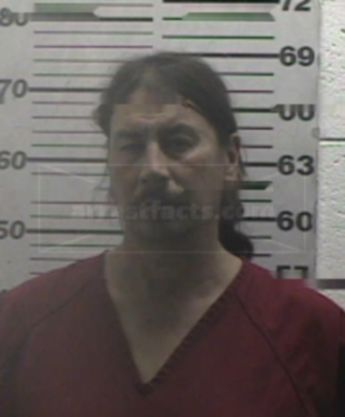 Robert L Cruz