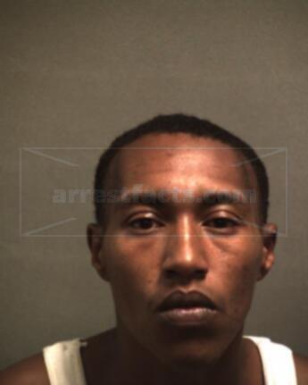 Hjarien Leraun Moore