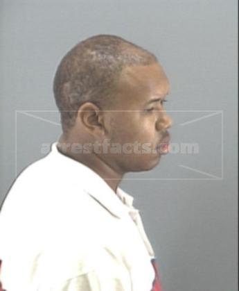 Lafarris Dantrel Borens