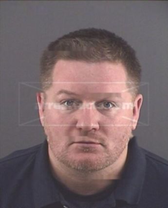 Matthew T Crusen