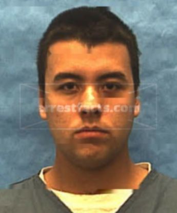 Leonard Carrera Leal