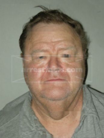 Larry A Gilbertson