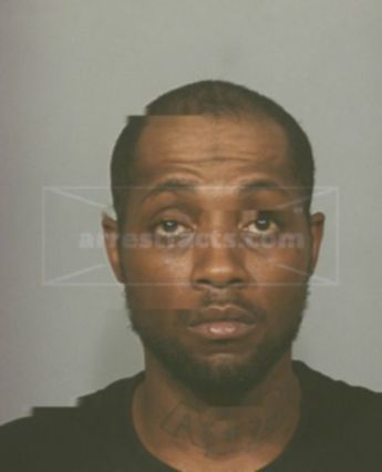 Cornell Giles