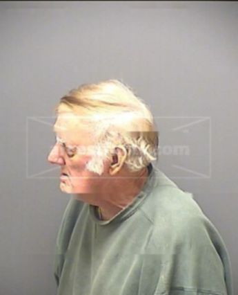 Dearl Thomas Truitt