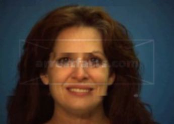 Vicky Lynn Warner