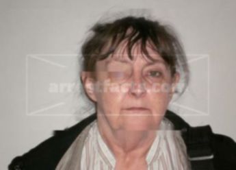 Vickie Darlene House