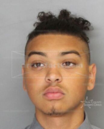 Denzel Deion Perry