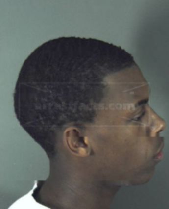 Clinton R Barnes