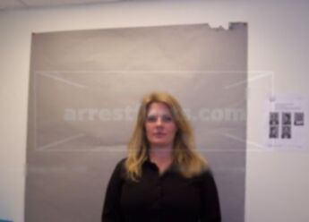 Tina L Merkt