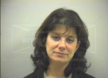 Robin Yvette Haga
